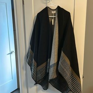 BRAND NEW- Warm wrap shawl OS with tags